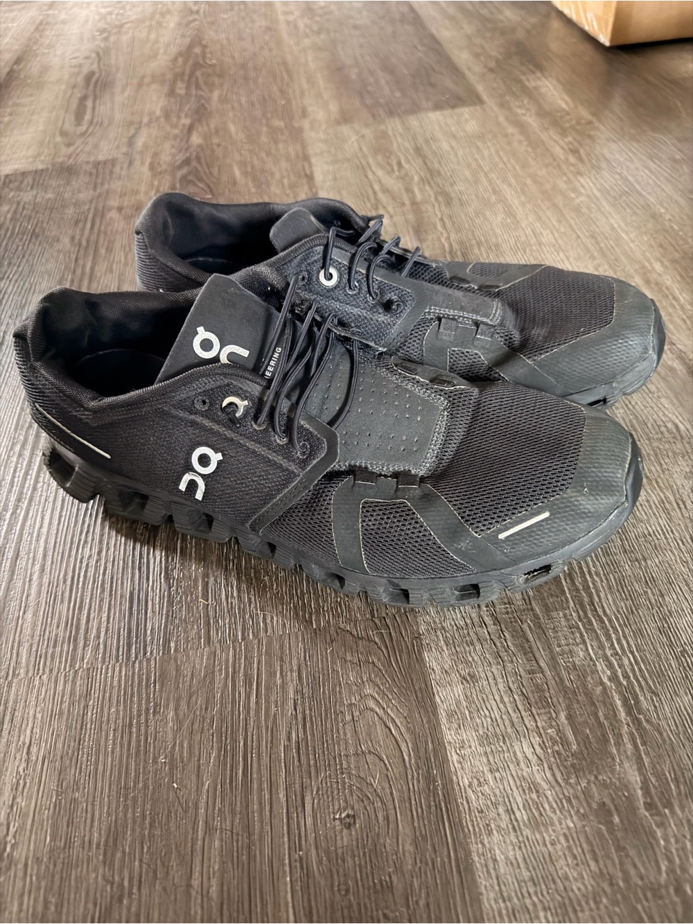 On Running Men's Black Trail Running Shoes